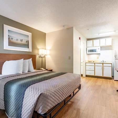 Hometowne Studios By Red Roof Atlanta Ne - Peachtree Corners Norcross Extérieur photo