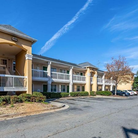 Hometowne Studios By Red Roof Atlanta Ne - Peachtree Corners Norcross Extérieur photo