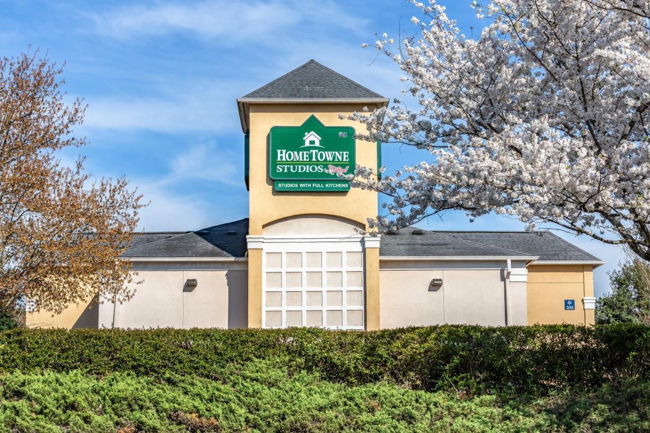 Hometowne Studios By Red Roof Atlanta Ne - Peachtree Corners Norcross Extérieur photo