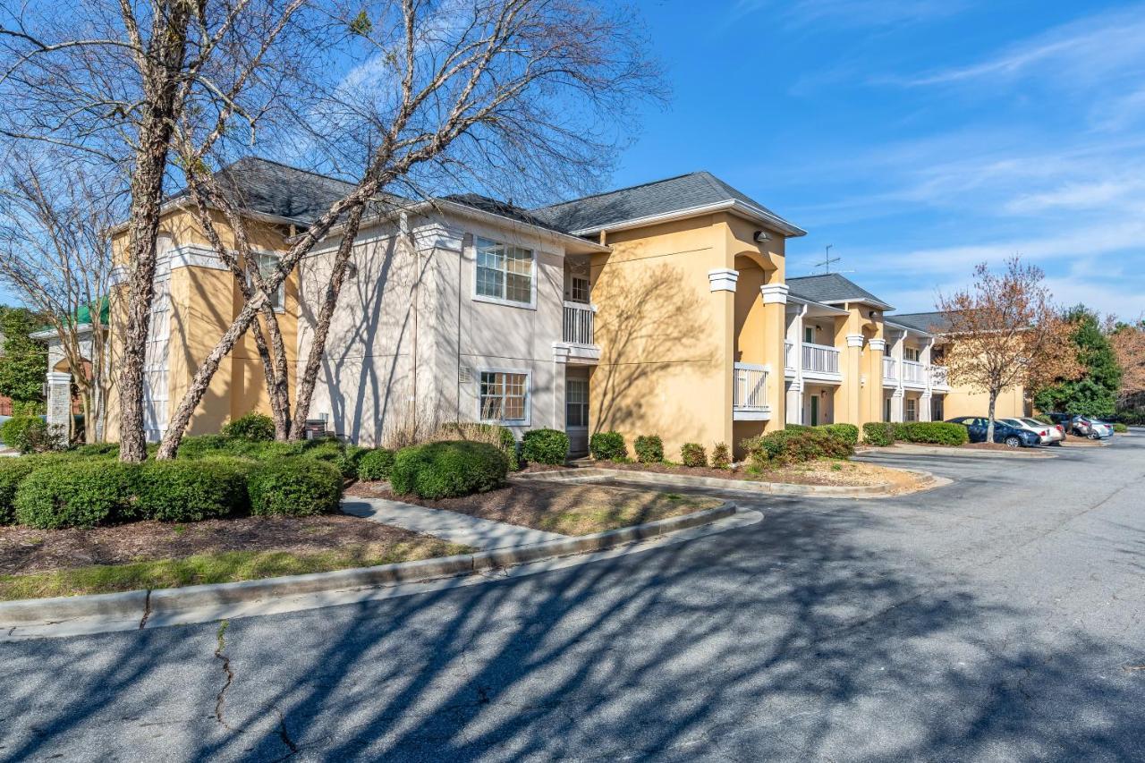 Hometowne Studios By Red Roof Atlanta Ne - Peachtree Corners Norcross Extérieur photo