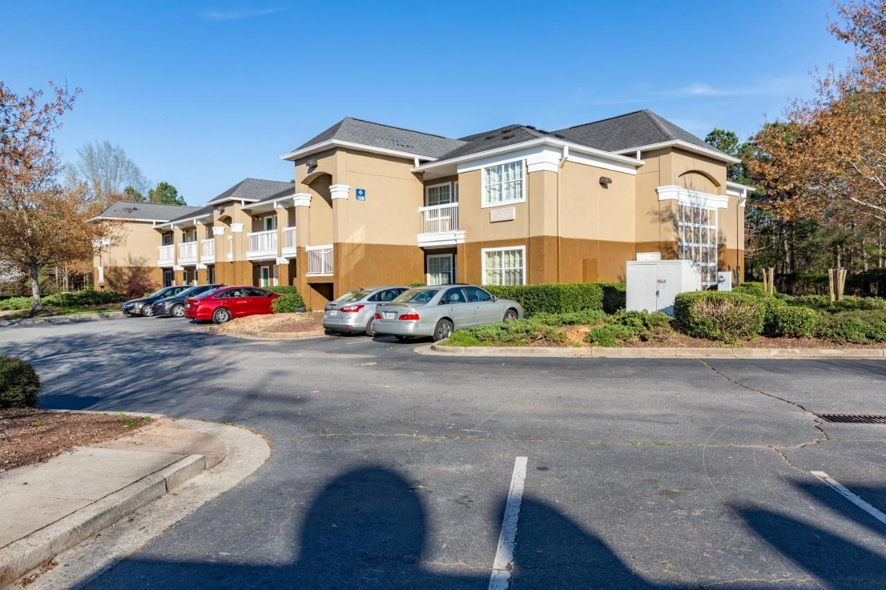 Hometowne Studios By Red Roof Atlanta Ne - Peachtree Corners Norcross Extérieur photo